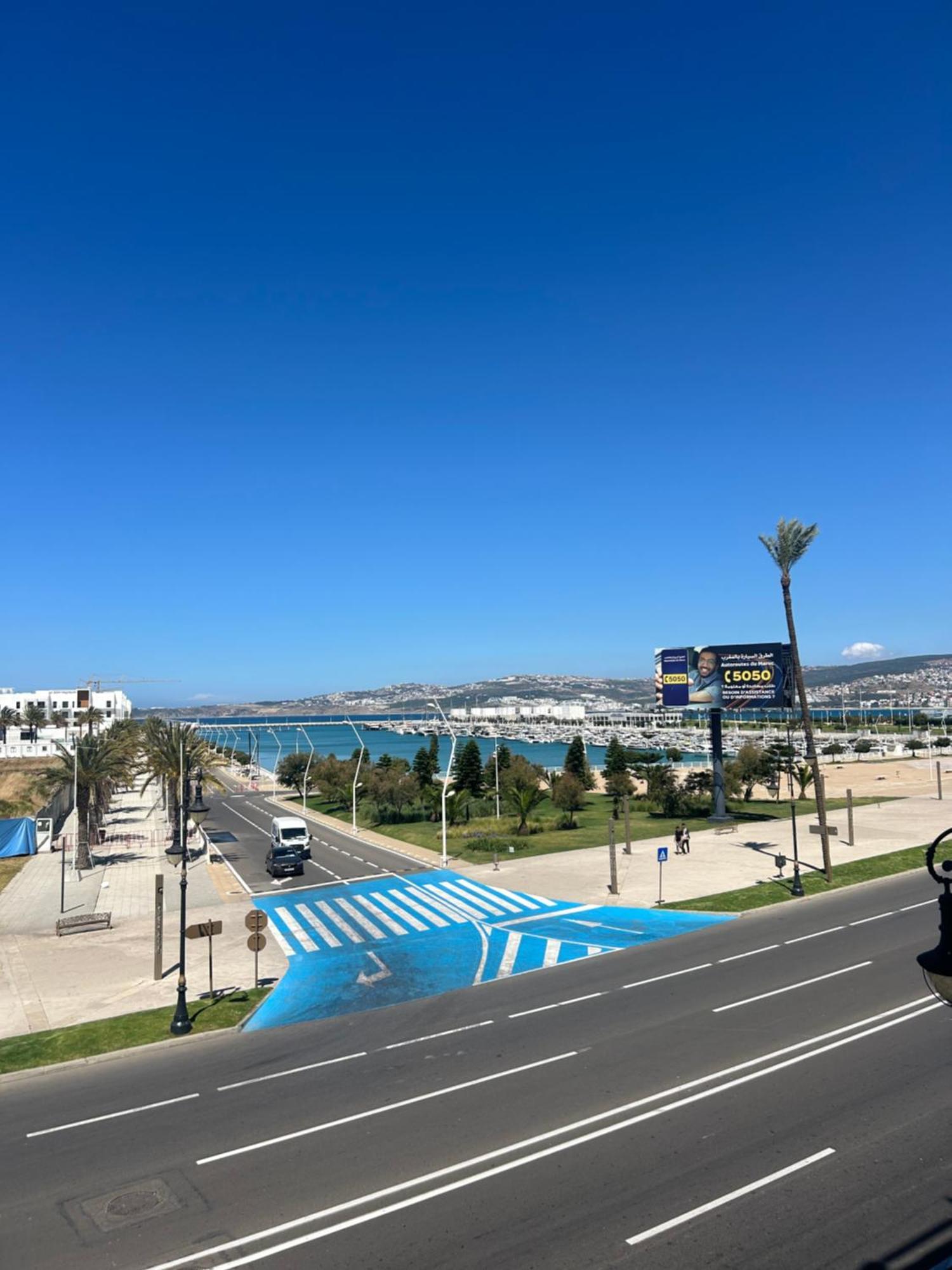Standing En Face De La Marina Et A 200m Du Port De - Appt 2 Appartamento *
